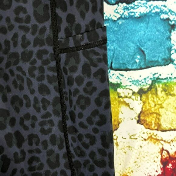 G4 Free Animal Print Athletic Leggings Workout Pants Size XS - Picture 5 of 9